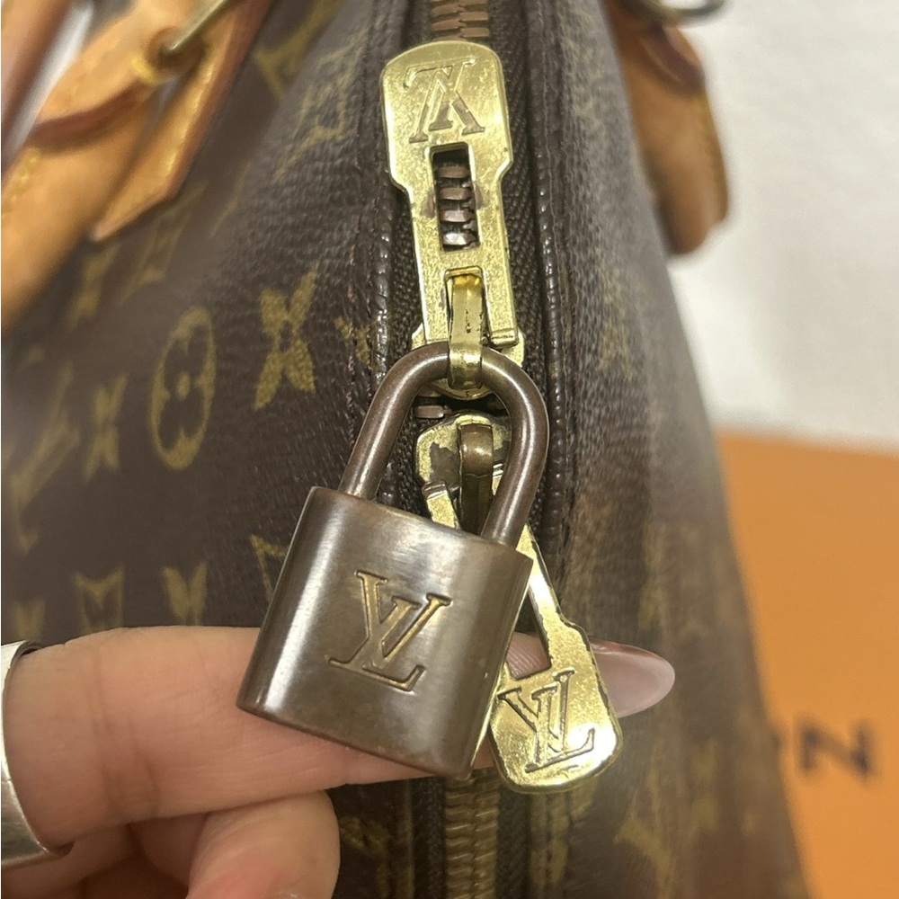Louis Vuitton Monogram Alma Satchel in Brown and Tan - Picture 5 of 8